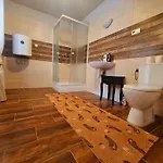 Dom wakacyjny Cely Apartmanovy Dom Donovaly-hanesy So Saunou *