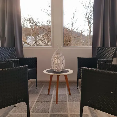 Cely Apartmanovy Dom Donovaly-hanesy So Saunou Dóval
