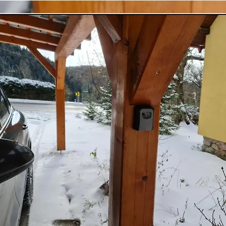 Cely Apartmanovy Dom Donovaly-hanesy So Saunou Dóval