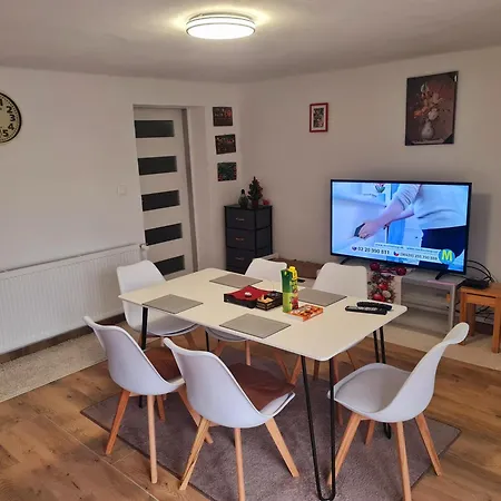 Casa de Férias Celý Apartmánový Dom Donovaly-hanesy Donovaly