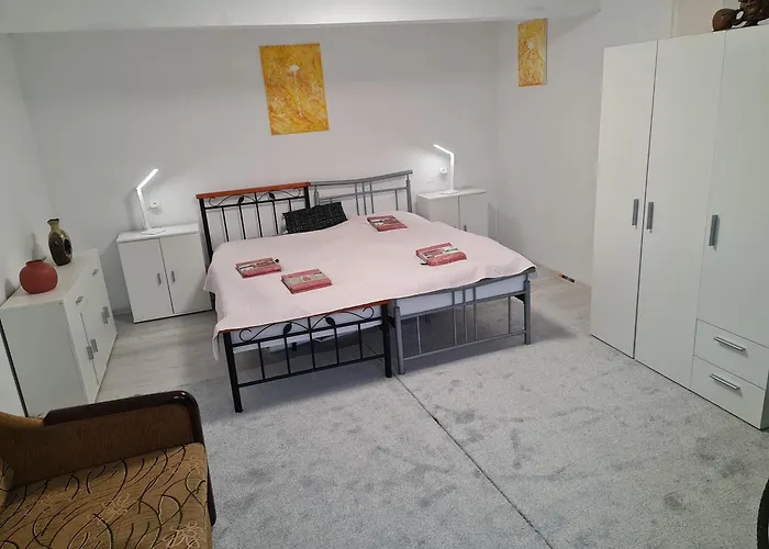 Cely Apartmanovy Dom Donovaly-hanesy So Saunou Ferienhaus